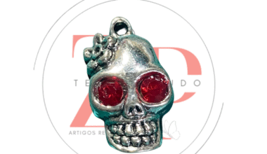 Pingente Crânio Strass